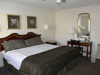 Smokyland Motel - Gatlinburg Bagian luar foto
